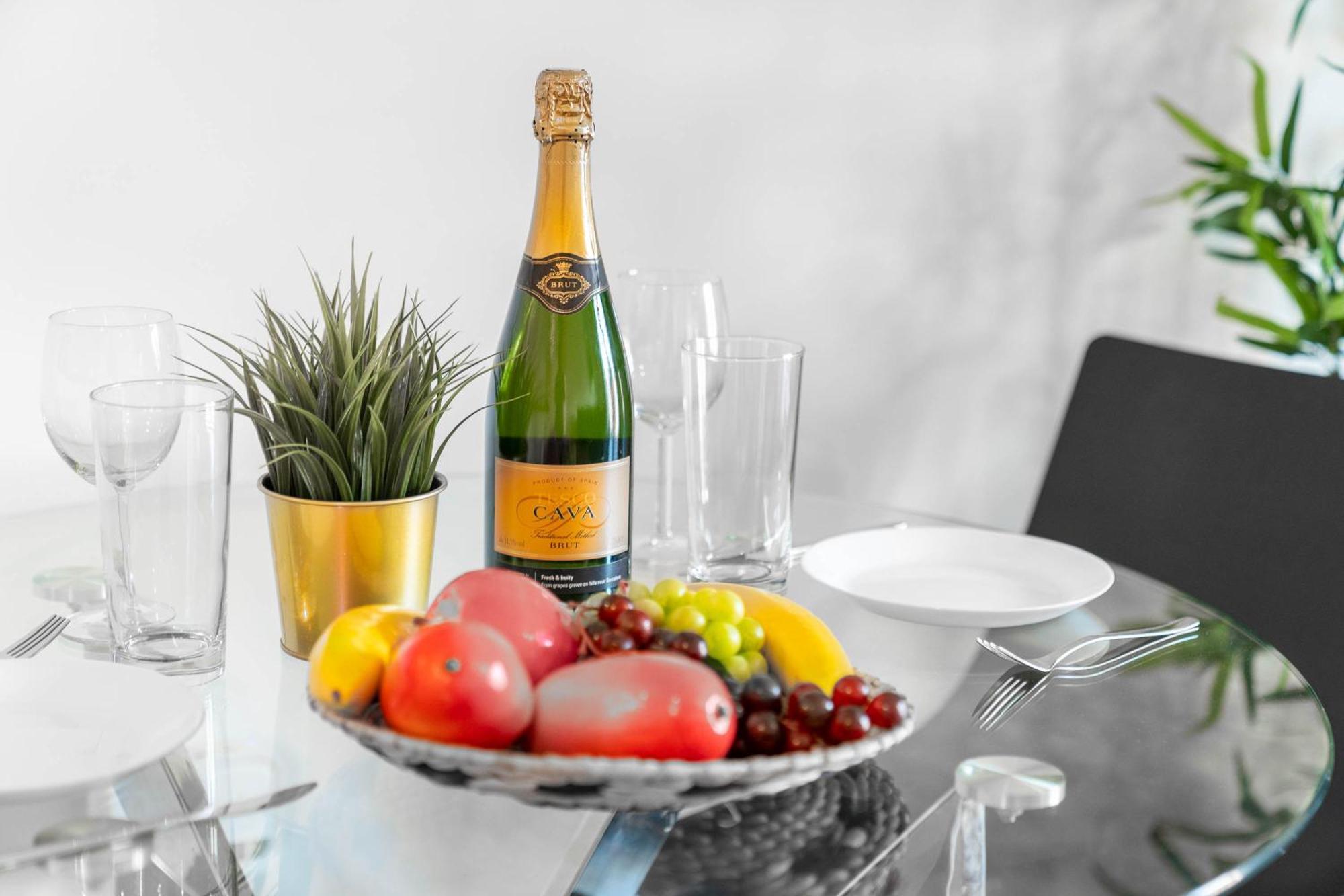 Apartment In Selly Oak - Parking Included 20Cc เบอร์มิงแฮม ภายนอก รูปภาพ